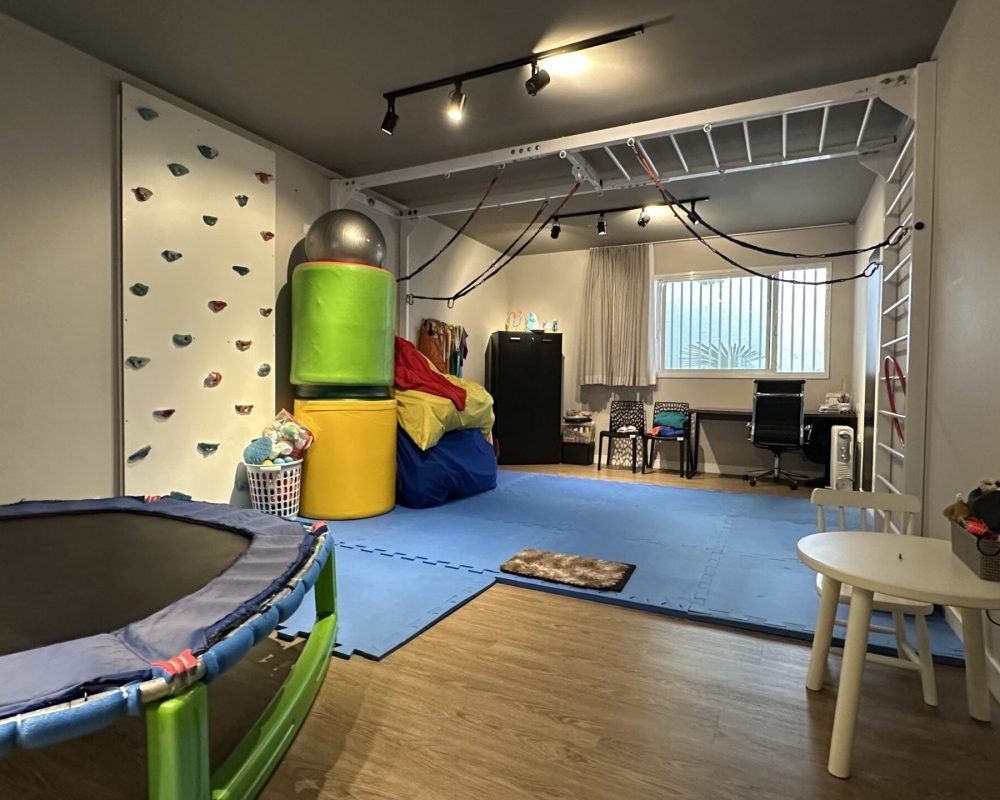 20251008_152957973_iOS