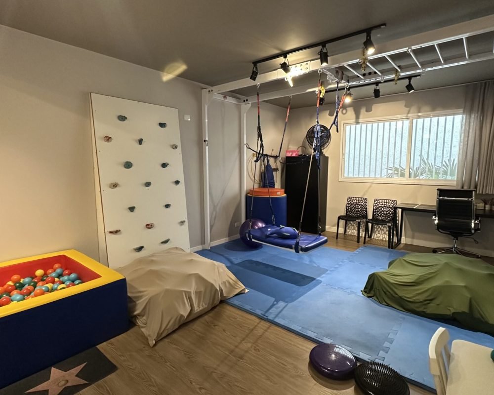 20251008_153600559_iOS